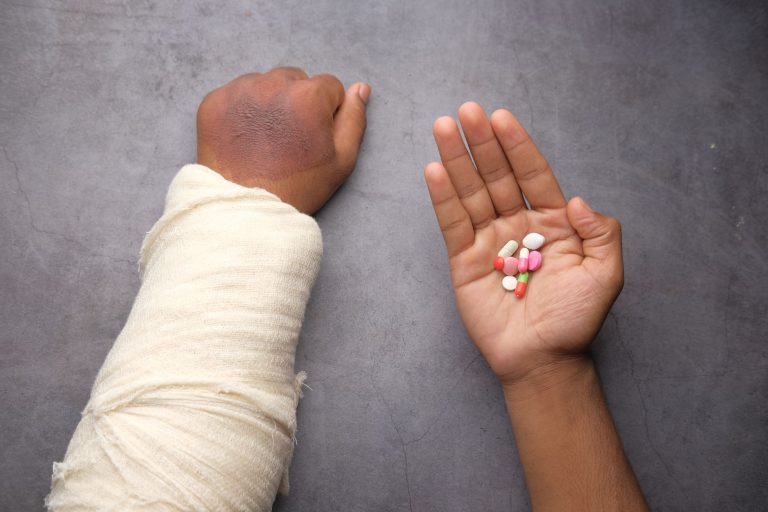 Tendinite au coude : reconnaître et soulager les douleurs